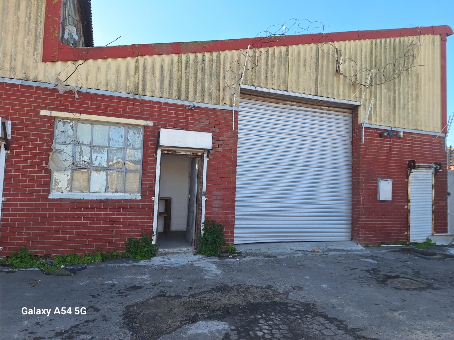 To Let Commercial Property for Rent in Wetton Western Cape
